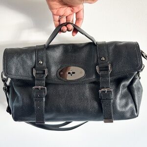 Danier Leather Crossbody Leather Bag | Pebble Black Leather Bag Danier Leather